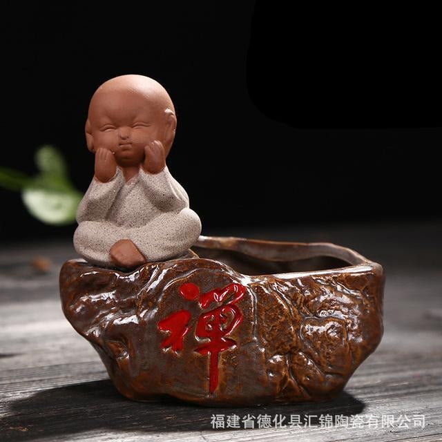 Buddha flower pot <br> Youth