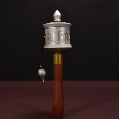 Moulin à prière<br> Bouddhiste mantra Tibet