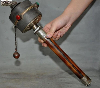 Moulin à prière<br> Bouddhiste cuir argenté